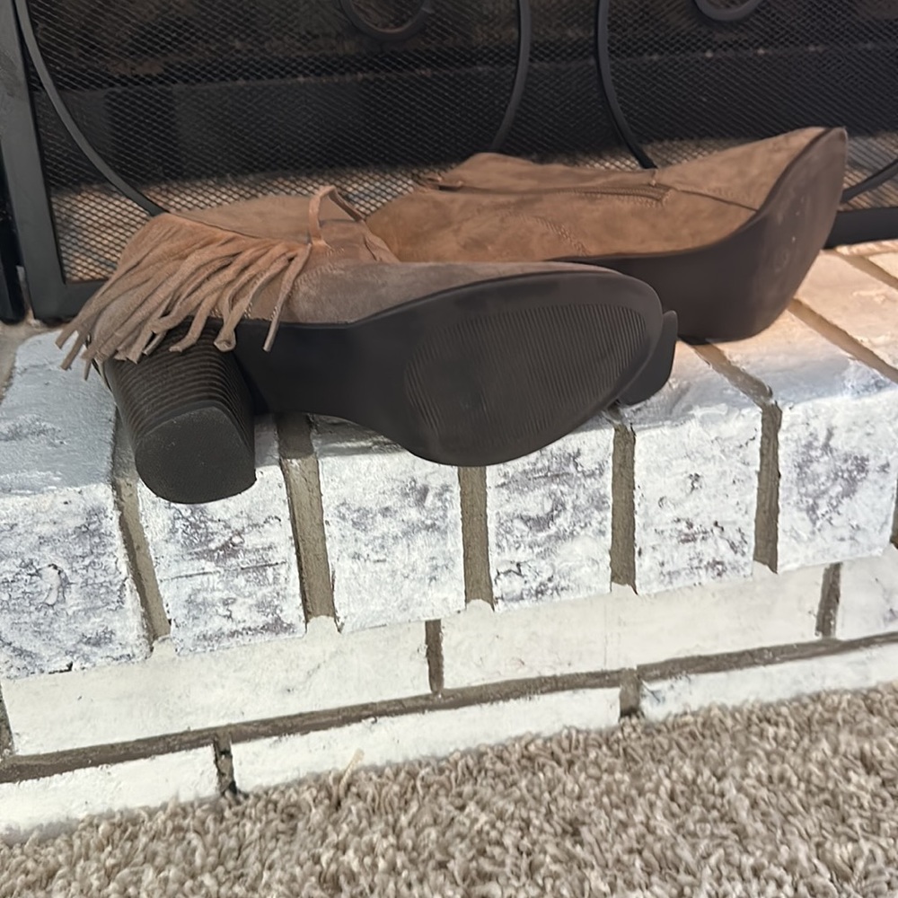 Madden Girl Taupe booties - Picture 4 of 4